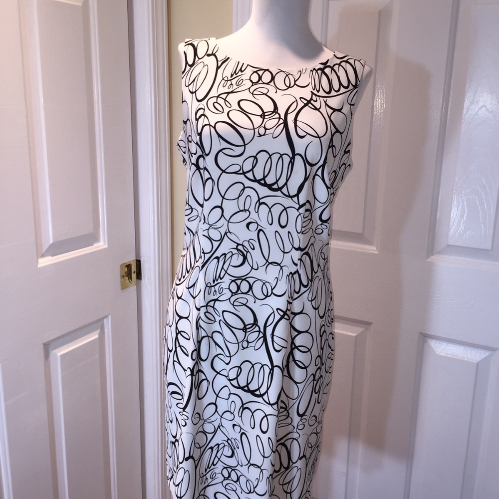 AB Studio White Sleeveless Sheath Dress